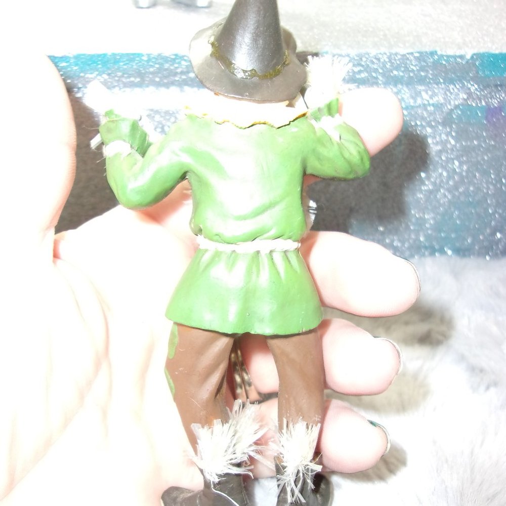 HXS-22 SET OF 2 HALLMARK WIZARD OF OZ ORN. SCARECROW AND TINMAN - Picture 10 of 12